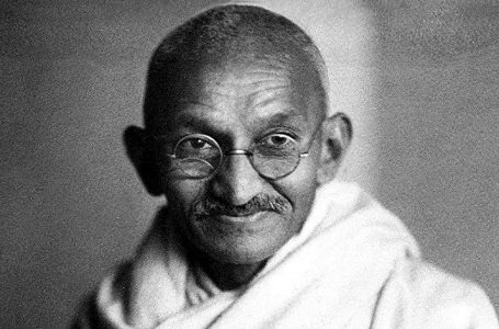Mahatma Gandhi: 78 vjet pas vdekjes, kujtimi i një lideri të pavarësisë dhe paqes