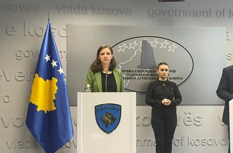 Rizvanolli thotë se situata me furnizim me rrymë pritet të përkeqësohet, s’tregon nëse do të ketë reduktime