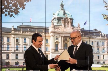 Presione mbi Suedinë që të merret me aplikimin e Kosovës në BE