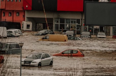 Qeveria e Kosovës: Përballja me përmbytjet vazhdon edhe sot