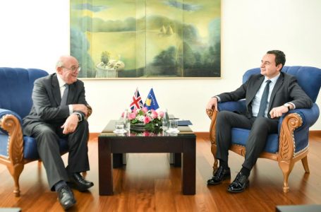 Peach e nis vitin 2023 me vizitë zyrtare në Kosovë, do të takohet me Kurtin