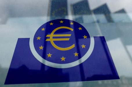 Ekonomia e Eurozonës tkurret për dy tremujorë radhazi