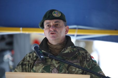 Ish-komandanti i KFOR-it flet për barrikadimin e serbëve: Ishte moment kritik, u organizuan brenda pak minutash
