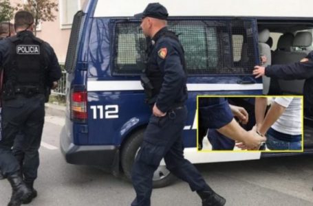 Tentuan të kalojnë të miturit në Itali si ekip sportiv në portin e Durrësit, arrestohet edhe ‘lojtari’ i 11-të