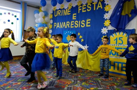 Fëmijët e IP ‘’Ganimete Tërbeshi’’ festojnë Pavarësinë e Kosovës
