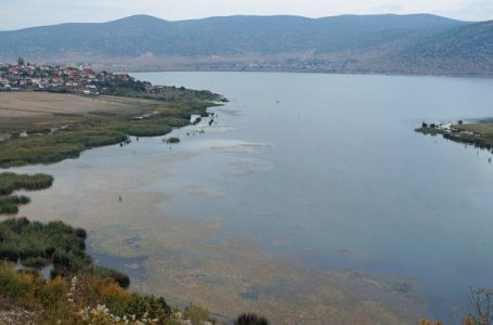 Liqeni i Prespës në rrezik, tani duhet ruajtur çdo pikë uji