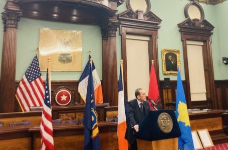 Reka me rastin e 15-vjetorit të Pavarësisë së Kosovës: New Yorku, kryeqendra e botës, frymoi me Kosovën