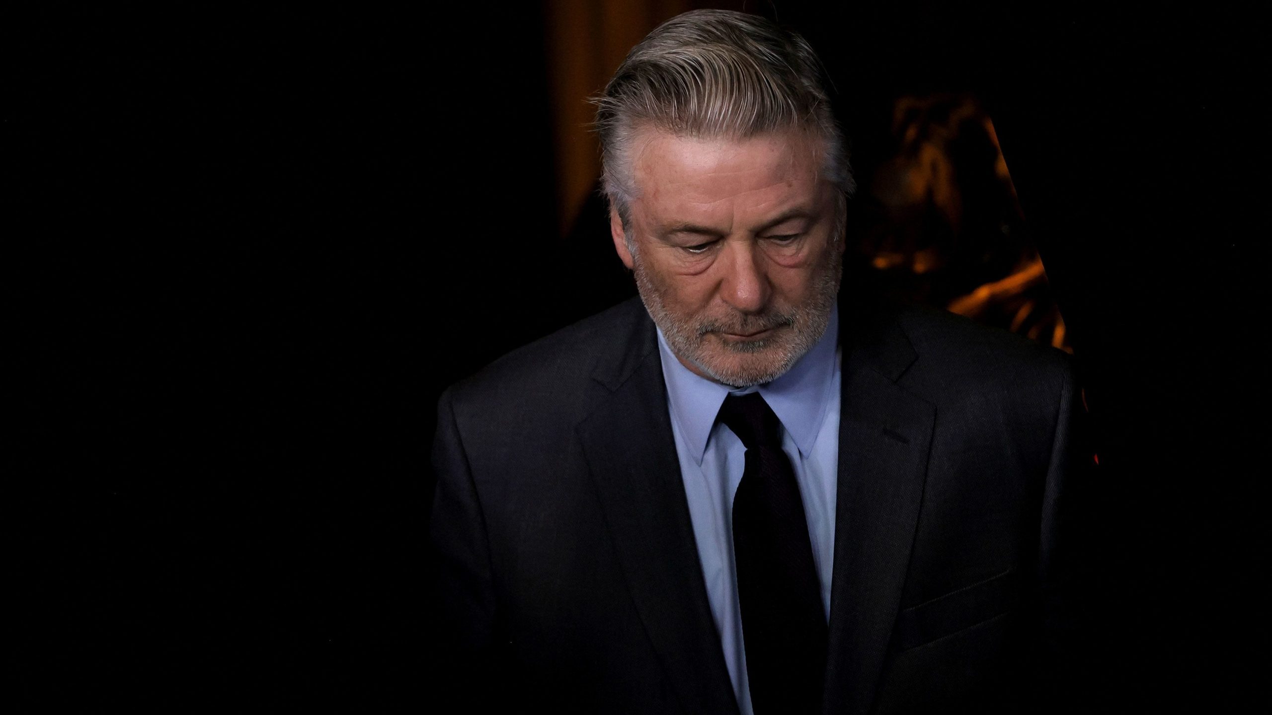 Reduktohen akuzat për vrasje nga pakujdesia kundër Alec Baldwin