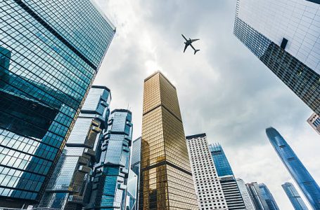 Hong Kongu ofron 500 000 bileta avionësh për inkurajimin e turizmit