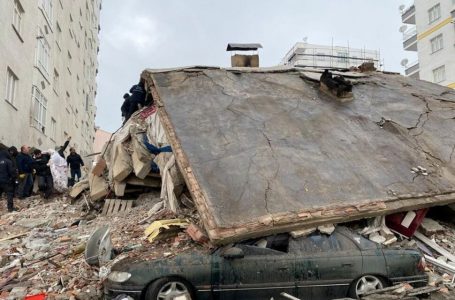 OBSH:  Numri i të vdekurve nga tërmeti në Turqi dhe Siri mund të arrijë në 20,000