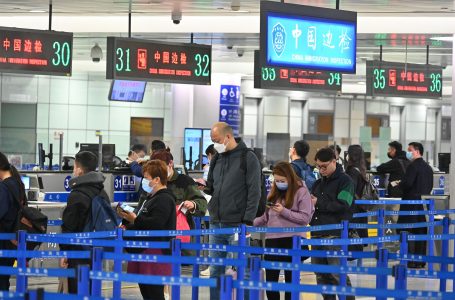 Kina rihap kufijtë për turistët e huaj për herë të parë që nga shpërthimi i rasteve me COVID-19