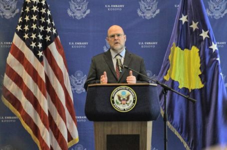 Hovenier: Zbatimi i marrëveshjes, moment vendimtar për zhbllokimin e së ardhmes së Kosovës