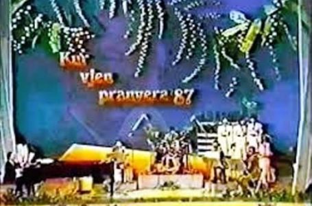 “Kur vjen pranvera”, festivali që ka ndikuar shumë në krijimtarinë dhe prezantimin e këngëve të muzikës së lehtë