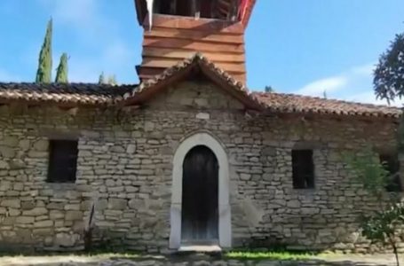 Perlat kulturore të Libofshës, fshati i rrallë me 15 kisha që kanë ruajtur origjinalitetin në shekuj