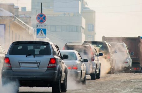 Nga 1 janari nuk mund të zhdoganohen veturat më të vjetra se viti 2014