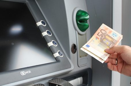Gjakovë: Deponohen rreth 3 mijë euro të falsifikuara në një bankë
