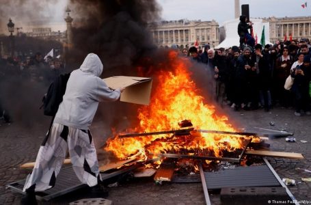 Protestat kundër reformës së pensioneve në Francë, qytetarët paralajmërojnë përshkallëzimin e tyre