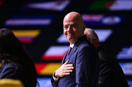 Gianni Infantino rizgjidhet sërish president i FIFA-s