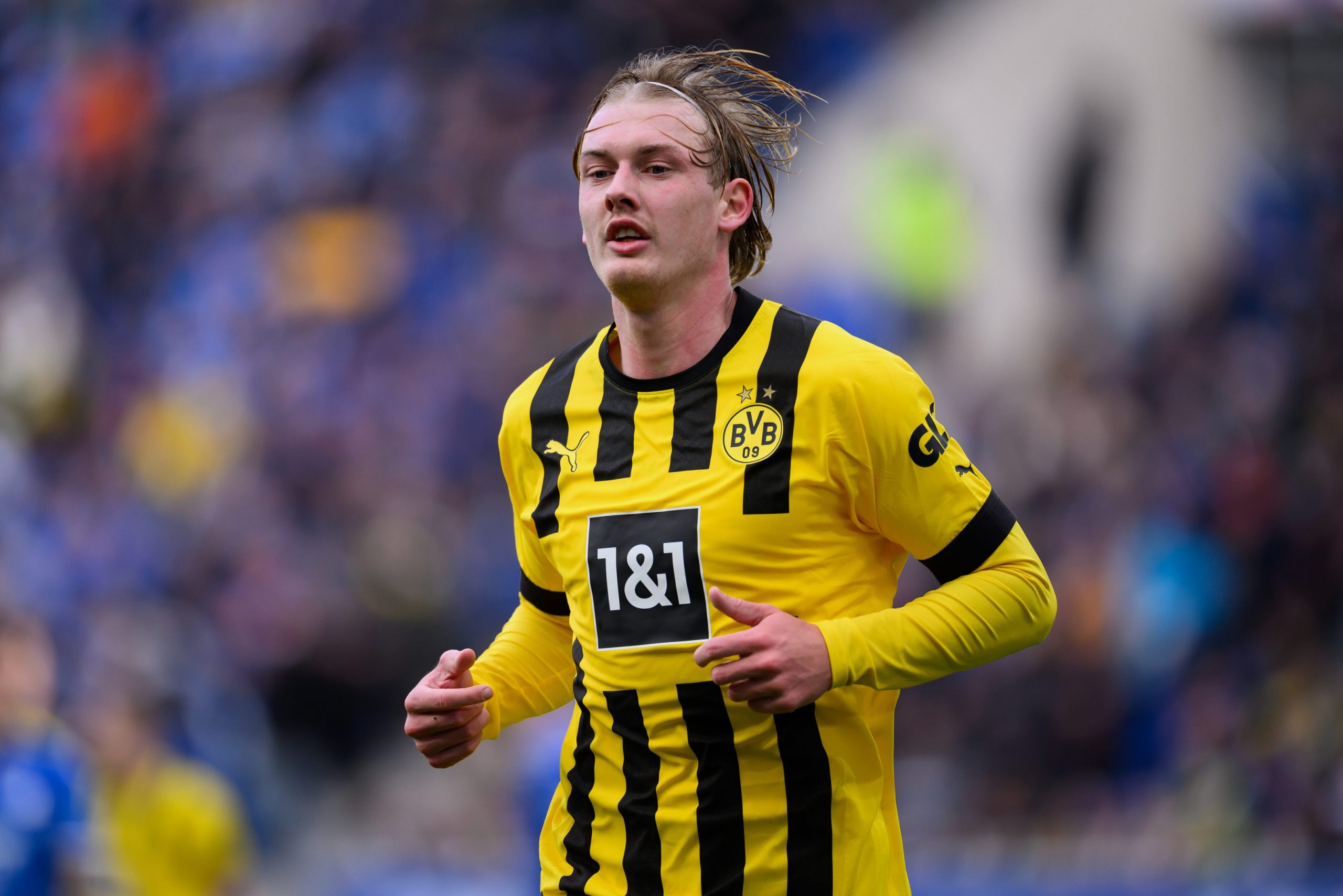 Po kalon nëpër një formë të shkëlqyer, dy gjigantët londinez duan transferimin e Julian Brandt