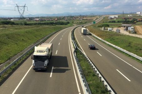 Aksident i rëndë në Autostradën “Ibrahim Rugova”, humb jetën një grua dhe lëndohen katër persona të tjerë