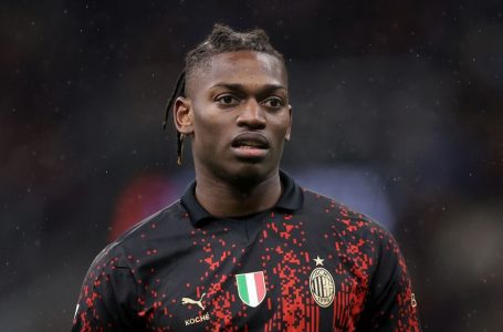 Rafael Leao bën kërkesë të re në bisedimet për kontratën me Milanin