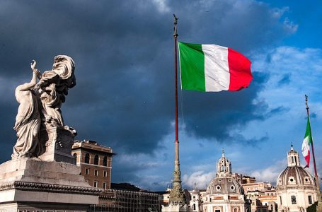 100 mijë euro gjobë për italianët që përdorin anglishten në komunikimin zyrtar