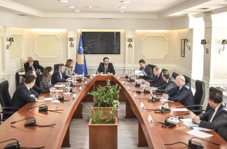 Sot mblidhet kryesia e Kuvendit