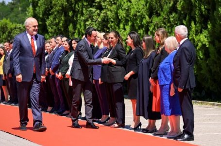 Zbulohet data dhe vendi i mbledhjes së dy qeverive Shqipëri-Kosovë