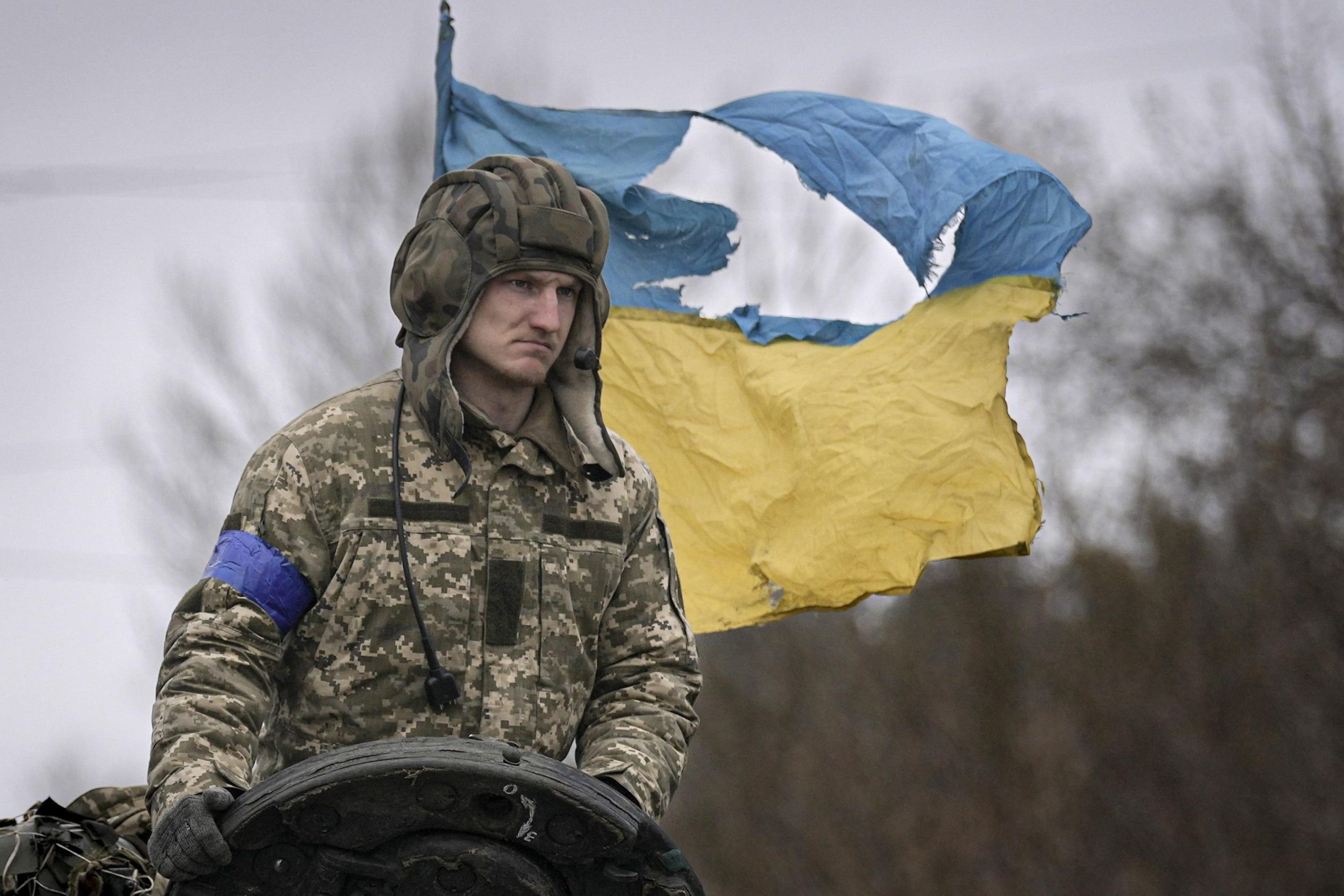3300 euro në muaj, pak leje dhe shumë trauma – jeta e një ushtari në Ukrainë