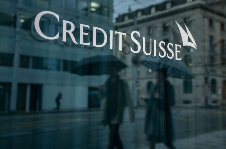 Kolapsi financiar i Credit Suisse, brenda tre muajve ishin tërhequr mbi 60 miliardë euro