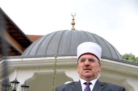 Tërnava uron qytetarët për Bajram: Braktisja e vendit nuk është zgjidhje, e kemi obligim angazhimin për shtetin