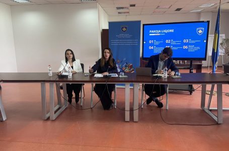 Nagvaci: Për herë të parë të diplomuarit në Fakultetin e Edukimit do t’i nënshtrohen provimit për licencë