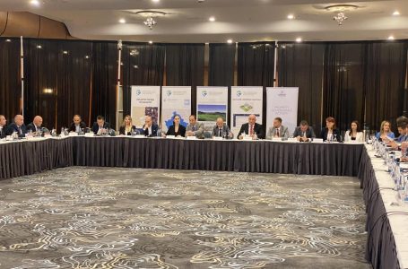 Agjencia Kadastrale dëgjon hallet e komunave, Aliu zotohet për reforma që lehtësojnë shërbimet për qytetarët