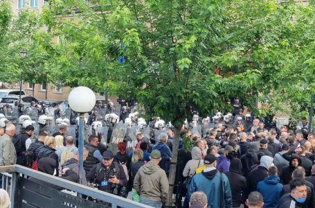 Lista Serbe në negociata me KFOR-in në Leposaviq