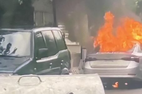 Digjet vetura e Policisë në Zveçan, Vela: Serbia mban përgjegjësi të plotë për përshkallëzimin