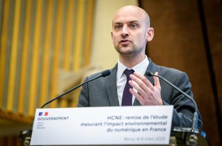 Ministri francez kërcënon ndalimin e Twitter-it nëse nuk zbaton rregullat e BE-së