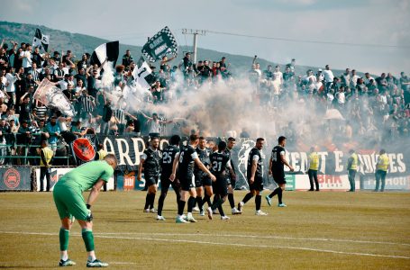 Ferizaj dhe Liria përballen të dielën në stadiumin ‘Zahir Pajaziti’ për ndeshjen finale të barazhit