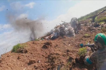 VIDEO/ Brenda Bakhmutit, aty ku po zhvillohet beteja më e përgjakshme e luftës në Ukrainë