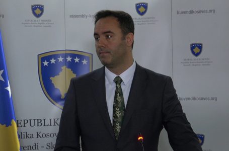Konjufca njofton për caktimin e seancave, kërkon konsensus për rregulloret