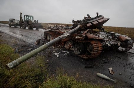 Si ‘humbi Rusia 200,000 ushtarë’ në Ukrainë ?