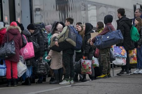 UNHCR: Mbi 108 milionë njerëz u zhvendosën me forcë në mbarë botën në vitin 2022