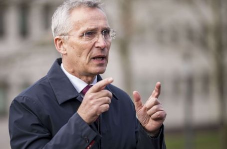 Stoltenberg: Ukraina po fiton terren, tejkaloi pritshmëritë