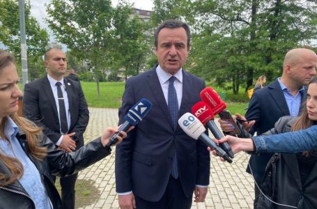 Kurti konfirmon se Andin Hoti i ka dërguar letër Vuçiqit për hapjen e arkivave serbe