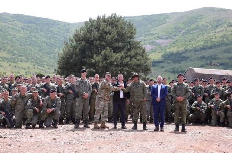 Mehaj e uron ShBA-në për 248-vjetorin e ushtrisë: Jemi me fat që e kemi në krah një aleat të fuqishëm
