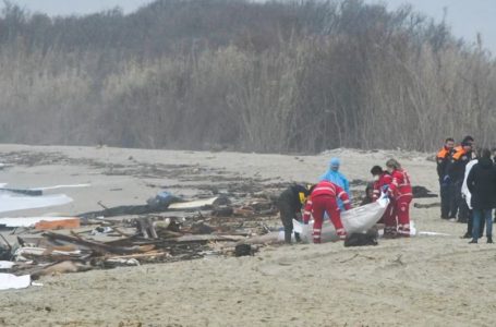 79 persona të vdekur dhe qindra të zhdukur pas fundosjes së anijes në Greqi