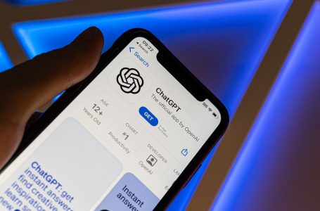 Aplikacioni i ChatGPT për iOS fiton integrimin e Siri dhe Shortcuts