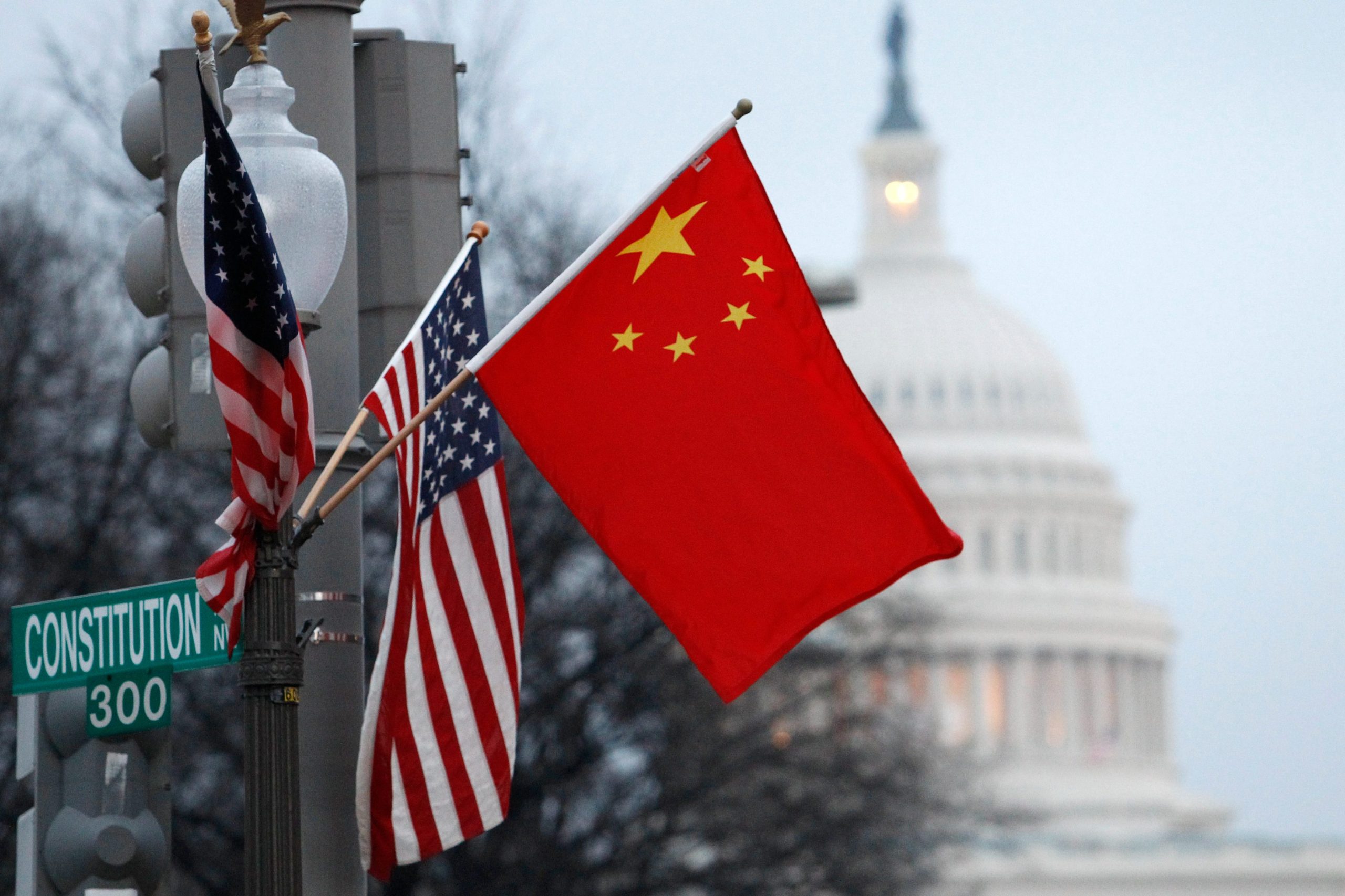 SHBA: Nuk do lejojmë që tregu të ‘mbytet’ nga produkte kineze me çmime nën kosto