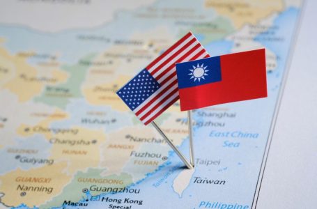 Kina paralajmëron SHBA-në kundër ndërhyrjes në Tajvan