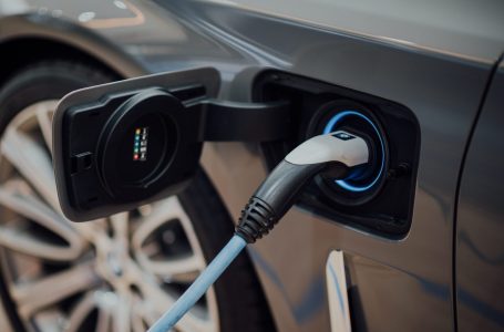 Rriten shitjet e automjeteve elektrike në Evropë gjatë majit