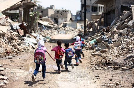 Më shumë se 449 milionë fëmijë jetojnë në zona konflikti
